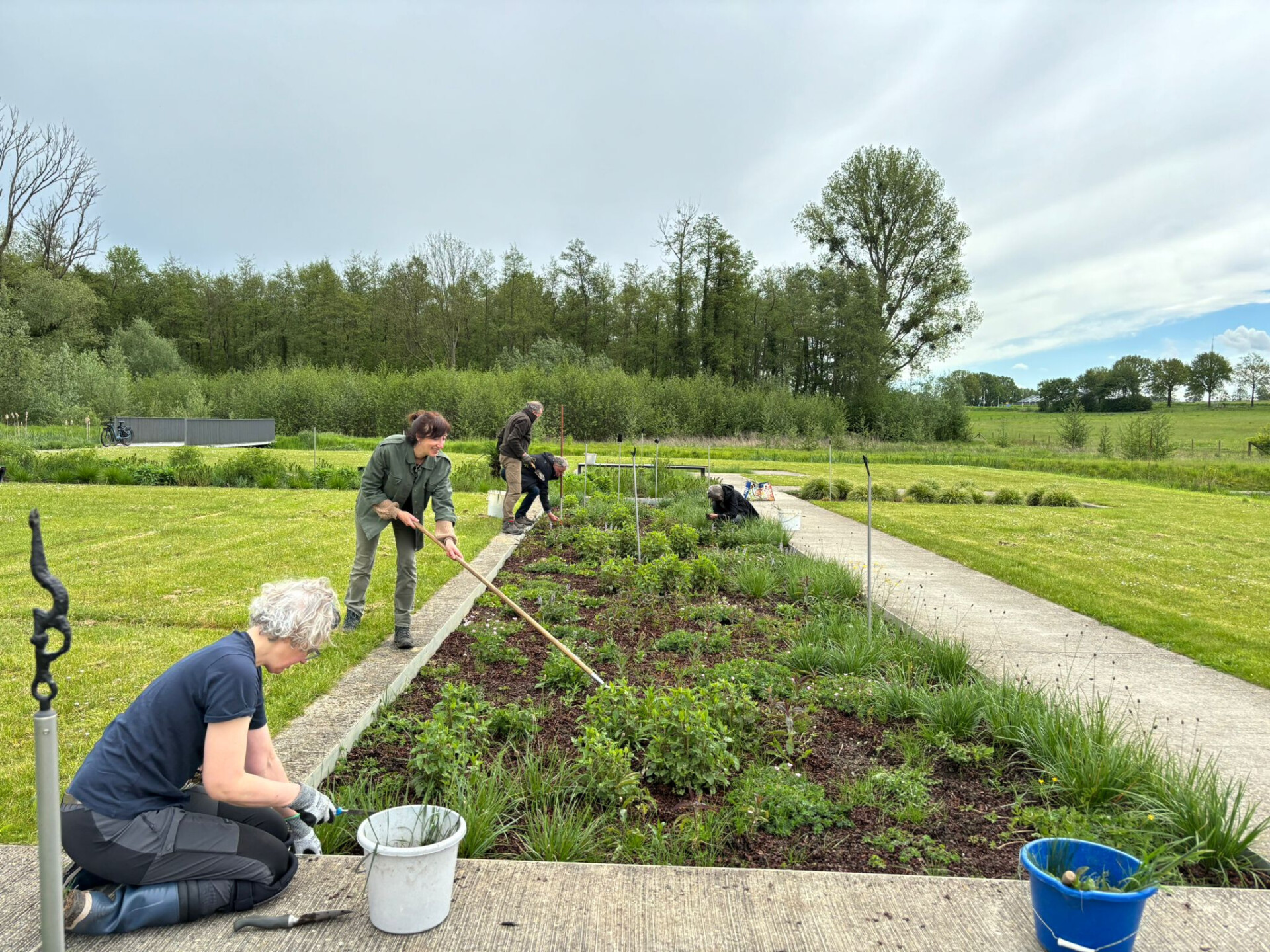 Onderhoud- erfgoedtuin etzenrade - beeldaelen